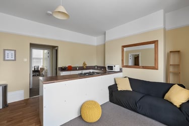 2 bed flat, Lisson Grove, Lipson, Plymouth, PL47DN - Image 6