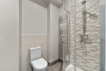 1 bed flat, Bedford Park Villas, Greenbank, Plymouth, PL48HL - Image 3