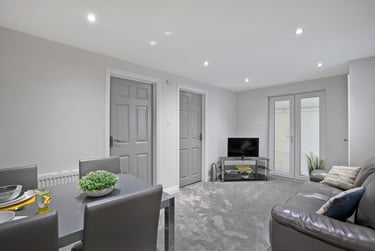 2 bed flat, Bedford Terrace, North Hill, Plymouth, PL48EY - Image 1