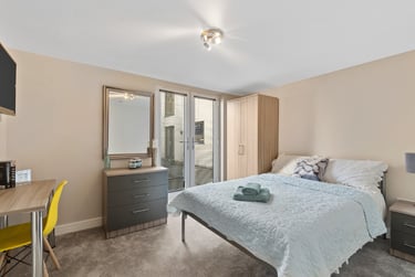 2 bed flat, Bedford Terrace, North Hill, Plymouth, PL48EY - Image 3