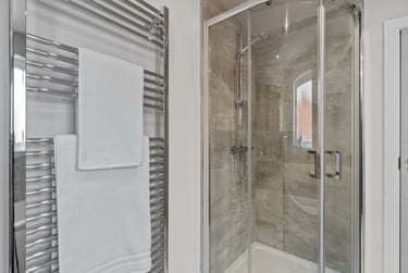 2 bed flat, Marlborough Road, North Hill, Plymouth, PL48LP - Image 6