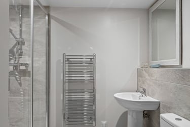 1 bed flat, Bedford Park Villas, Greenbank, Plymouth, PL48HL - Image 8