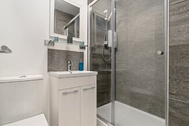 2 bed flat, North Hill, Greenbank, Plymouth, PL48ET - Image 6