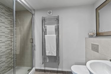 2 bed flat, Marlborough Road, North Hill, Plymouth, PL48LP - Image 12