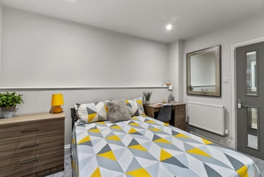 2 bed flat, Bedford Park Villas, Greenbank, Plymouth, PL48HL - Image 9