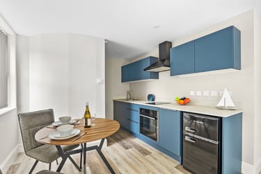 1 bed flat, North Hill, Plymouth, PL48JT - Image 3