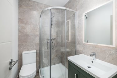 1 bed studio, North Hill, Plymouth, PL48ET - Image 6