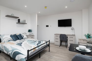 1 bed studio, North Hill, Plymouth, PL48ET - Image 6