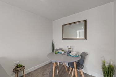 2 bed flat, Marlborough Road, North Hill, Plymouth, PL48LP - Image 4