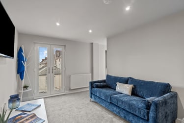 2 bed flat, Marlborough Road, North Hill, Plymouth, PL48LP - Image 9