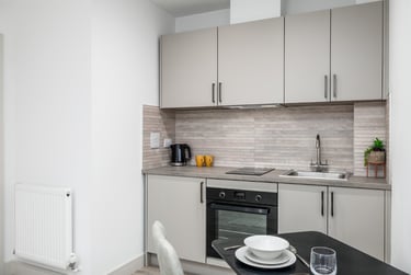 1 bed studio, North Hill, Plymouth, PL48ET - Image 5