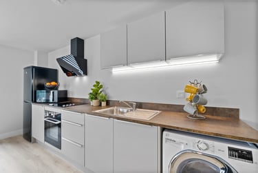 2 bed flat, Marlborough Road, North Hill, Plymouth, PL48LP - Image 10