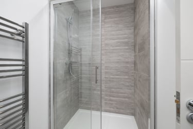 1 bed studio, North Hill, Plymouth, PL48ET - Image 9