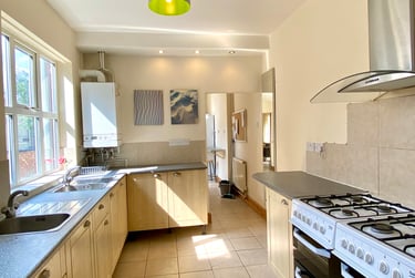 7 bed house, Clarendon park road, Clarendon park, Leicester, LE23AQ - Image 2
