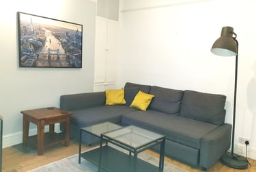 3 bed house, Rosebery Road, Mount Pleasant, Exeter, EX46LT - Image 2