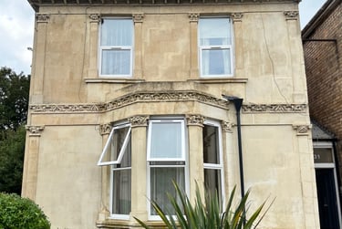 8 bed house, Newbridge rd, Weston, Bath, BA13HG - Image 1