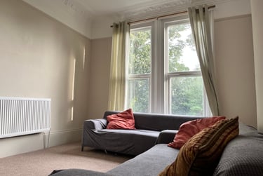 8 bed house, Newbridge rd, Weston, Bath, BA13HG - Image 2