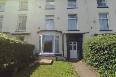 9 bed house, Royal Terrace, Barrack Road, Northampton, NN13RF - Image 13