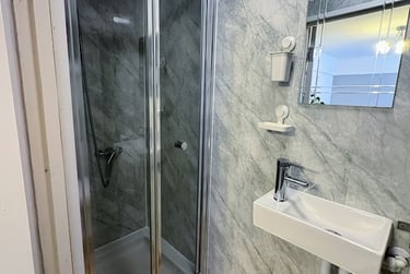 5 bed house, Hutchinson Green, City centre, Nottingham, NG31NS - Image 5