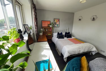 5 bed house, Penrhyn close, City centre, Nottingham, NG31NG - Image 1