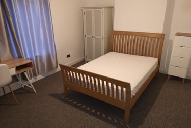 5 bed house, Upper West Grove, Ardwick, Manchester, M130BB - Image 4