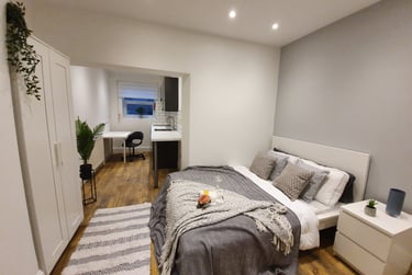 1 bed studio, Cowley Street, Darley, Derby, DE13SN - Image 3