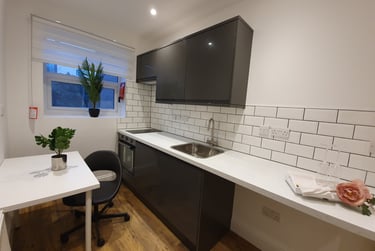 1 bed studio, Cowley Street, Darley, Derby, DE13SN - Image 5