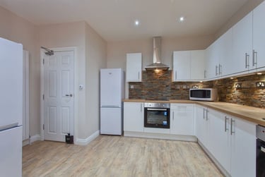 8 bed house, Uttoxeter New Road, California, Derby, DE223NL - Image 5