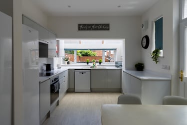 6 bed house, St johns road, Mount pleasant, Exeter, EX12HR - Image 2