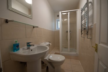 6 bed house, Swindon Road, St Pauls, Cheltenham, GL519HZ - Image 7