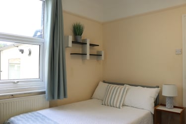 4 bed house, Marle Hill Road, Francis Close Hall, Cheltenham, GL504LN - Image 3