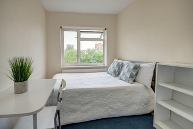 5 bed house, Townsend Street, St Pauls, Cheltenham, GL519HD - Image 3