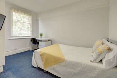 7 bed house, Swindon Road, St Pauls, Cheltenham, GL519HZ - Image 7