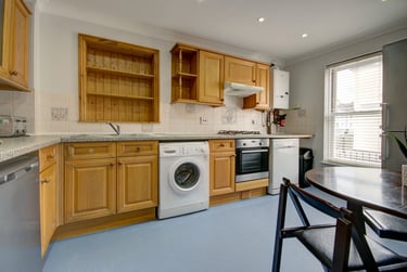 5 bed house, Marle Hill Road, Francis Close Hall, Cheltenham, GL504LN - Image 3