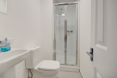 5 bed house, Marle Hill Road, Francis Close Hall, Cheltenham, GL504LN - Image 7