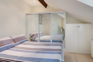 1 bed house, Marle Hill Road, Francis Close Hall, Cheltenham, GL504LN - Image 4