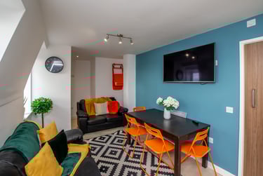 8 bed flat, 22-24 Mutley Plain, Mutley plain, Plymouth, PL46LD - Image 15