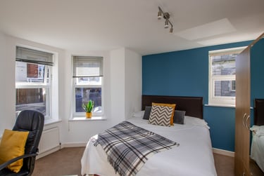 4 bed flat, 22-24 Mutley Plain, Mutley plain, Plymouth, PL46LD - Image 6