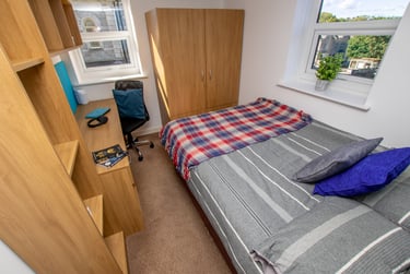 4 bed flat, 22-24 Mutley Plain, Mutley plain, Plymouth, PL46LD - Image 8