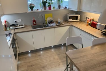 5 bed house, Leeson Walk, Harborne, Birmingham, B170LU - Image 3