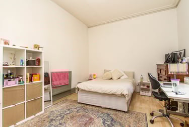 5 bed flat, 115 Waterloo Crescent, Arboretum, Nottingham, NG74AX - Image 1