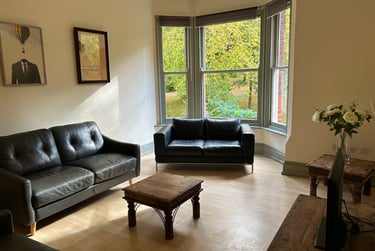 6 bed flat, Waterloo cresent, Arboretum, Nottingham, NG74AX - Image 2