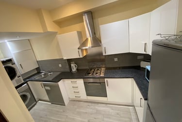 5 bed house, Claremont Road, Rusholme, Manchester, M147PA - Image 2