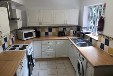 4 bed house, Henwick Road, St Johns, Worcester, WR25NH - Image 2