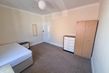 7 bed house, Fawcett Road, Southsea, Portsmouth, PO40LE - Image 6