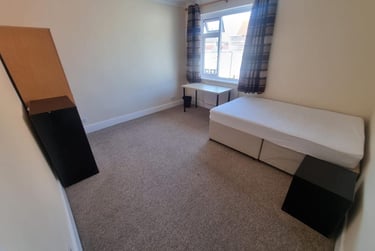 7 bed house, Fawcett Road, Southsea, Portsmouth, PO40LE - Image 11