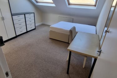 1 bed house, Fawcett Road, Southsea, Portsmouth, PO40LE - Image 10