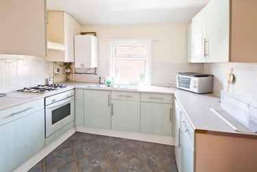 5 bed house, Forest Road West, Radford, Nottingham, NG74EQ - Image 2