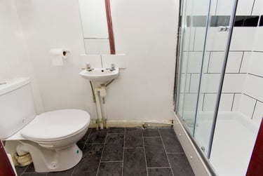 5 bed house, Forest Road West, Radford, Nottingham, NG74EQ - Image 8