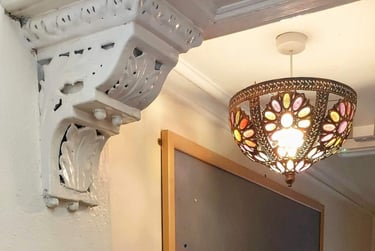 7 bed house, Top of Lisson Grove, Mutley, Plymouth, PL47DN - Image 1